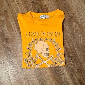 Wild fox love poison distressed tee